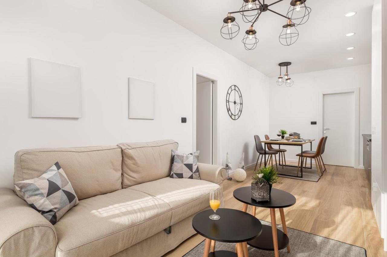 רייקה Apartments Trio מראה חיצוני תמונה